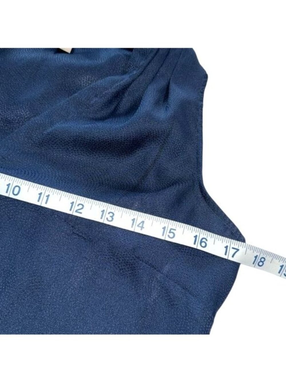 Banana Republic Womens Navy Sleeveless V-Neck Blouse S 100% Polyester - Picture 8 of 8